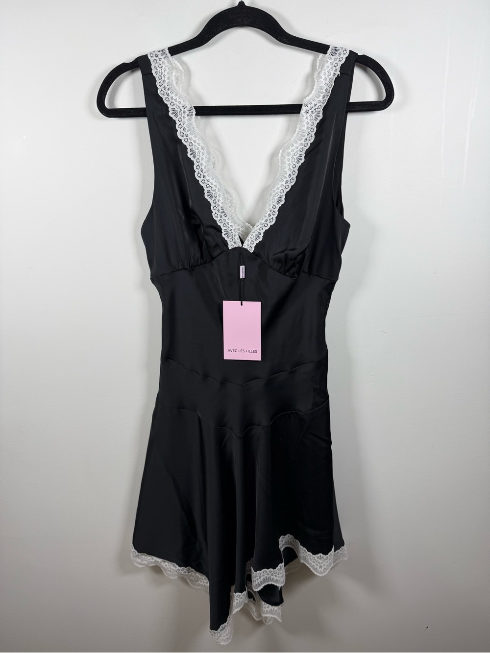 AVEC LES FILLES | BNWT Black & White Satin Lace Dress